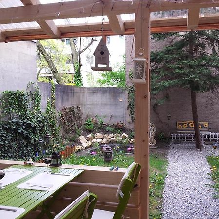 バーゼル 3 キャメレ Bed & Breakfast エクステリア 写真