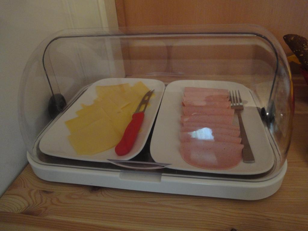 バーゼル 3 キャメレ Bed & Breakfast エクステリア 写真